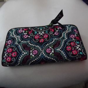 vera bradley disney accordion wallet Medallion